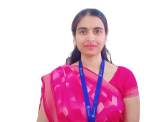 Dr.Pushpa H